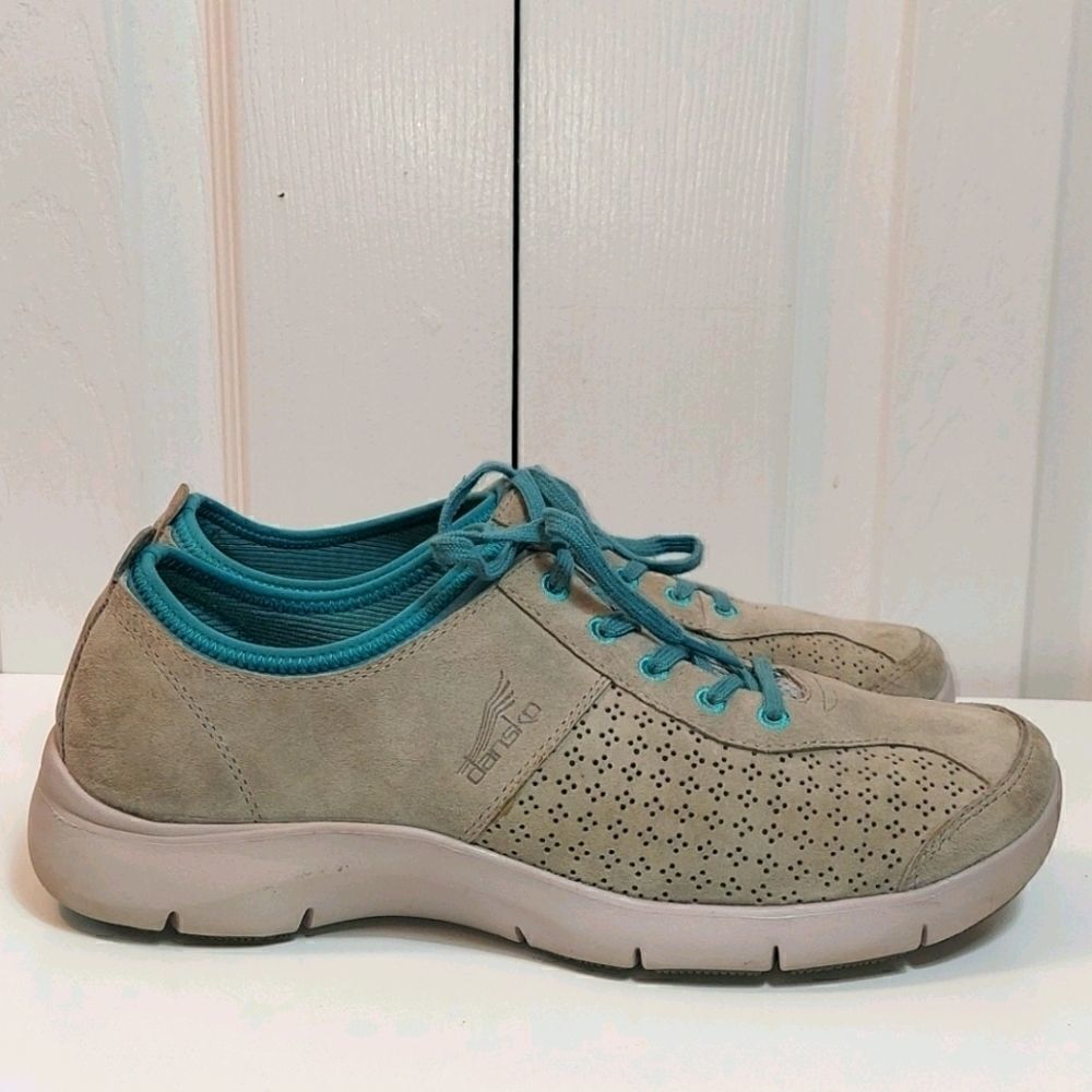 Dansko Elise Sedona Suede Sneaker Sz 42 Euro
